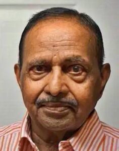 Dr. P. C. Kuruvilla, (Rajan) Karippurath PVeedu (9)