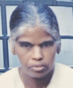 Annamma W/o Thomas Chacko, Thazhumpal, Thundiyil (7)