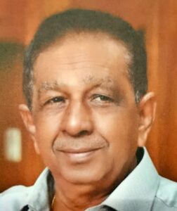 Thomas Thomas (Roy) Mallapallil, Muttumon (8)