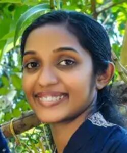 Mini Monachan, Kodathethu (10)